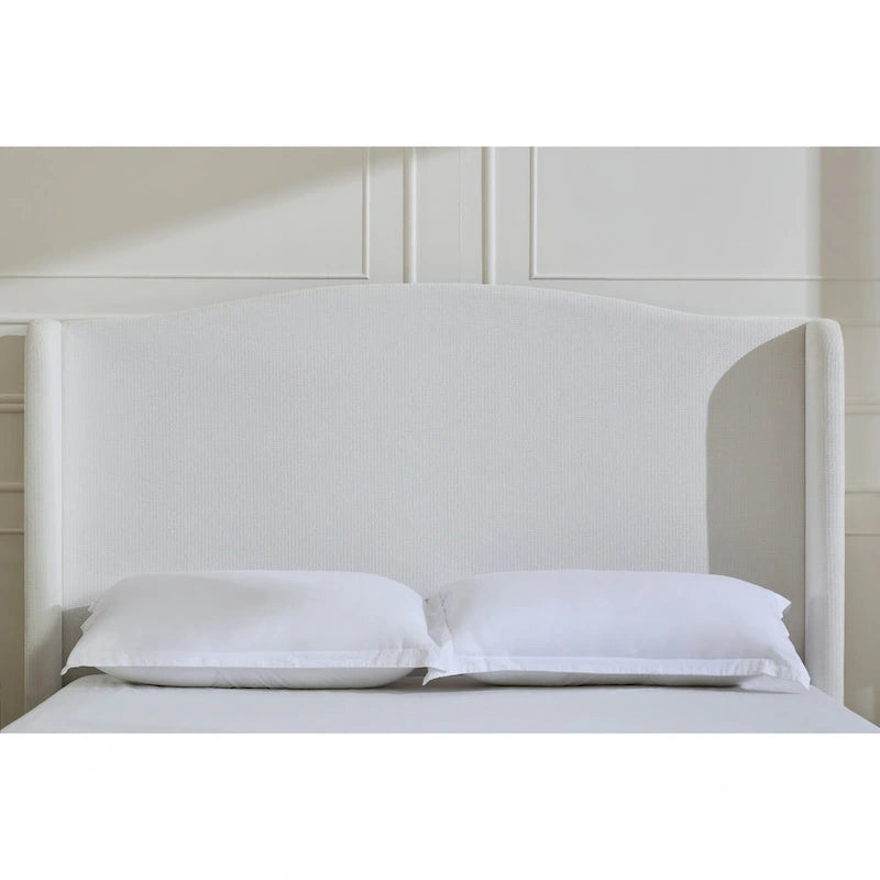 Cama King tapizada en chenilla blanca crema con cabecero tipo ala y respaldo curvado, para 2