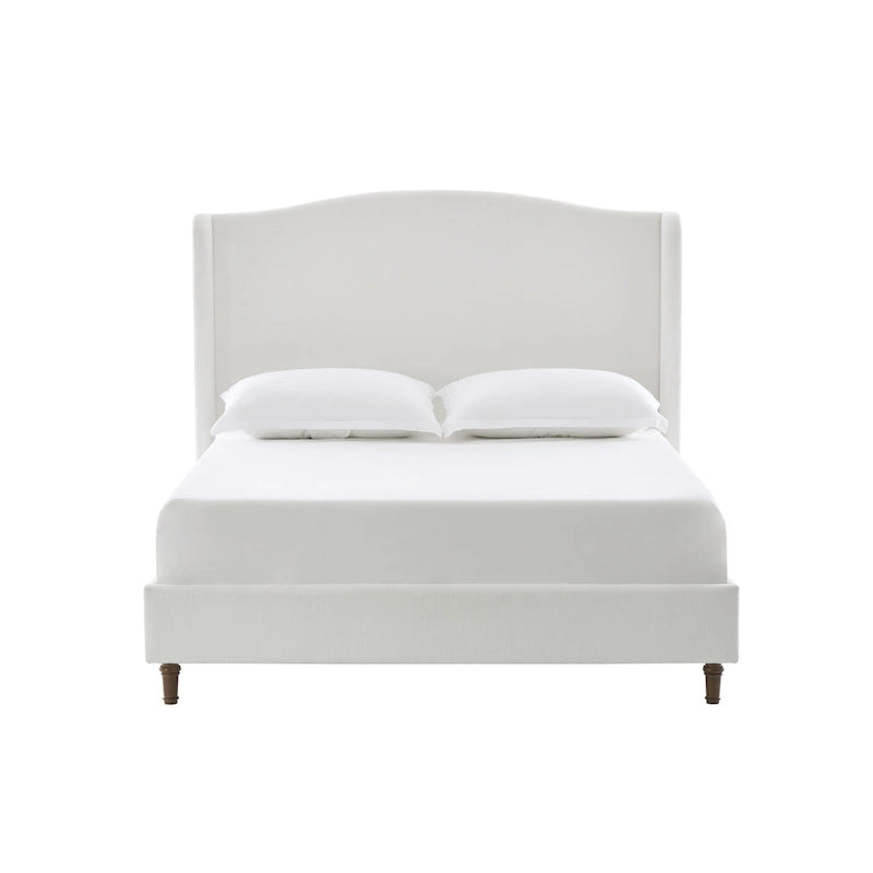 Cama King tapizada en chenilla blanca crema con cabecero tipo ala y respaldo curvado, para 2