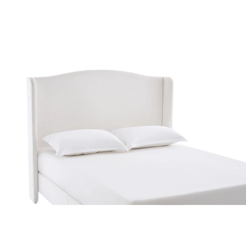 Cama King tapizada en chenilla blanca crema con cabecero tipo ala y respaldo curvado, para 2