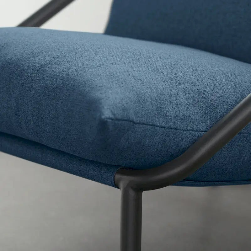Sillón individual con reposabrazos metálico Light Grey / Navy / Black / Boucle / Oatmeal