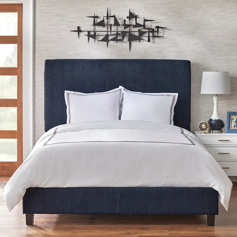 Cama Queen tapizada en crema/gris/rosa/azul – Lino y Chenilla