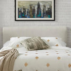 Cama Queen tapizada en crema/gris/rosa/azul – Lino y Chenilla
